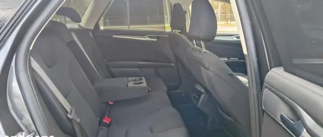 FORD Mondeo 2.0 TDCi STart-Stopp PowerShift-Aut Titanium