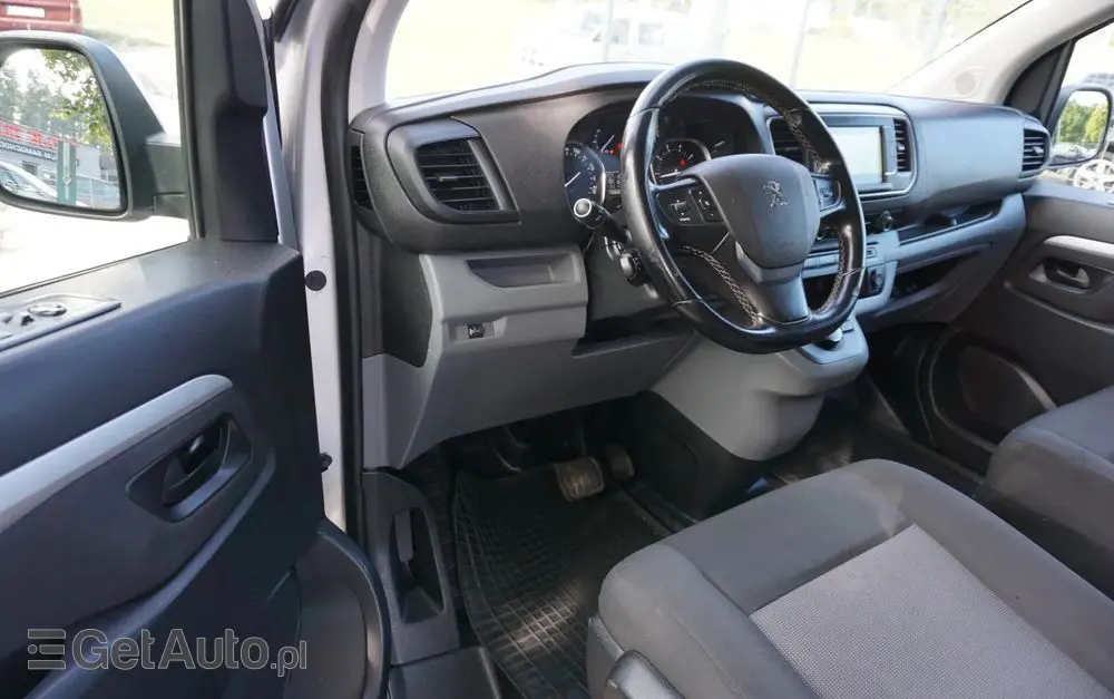 PEUGEOT Expert 2.0 L2 EHZ EAT8