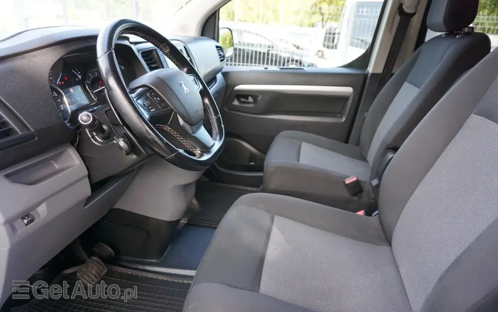 PEUGEOT Expert 2.0 L2 EHZ EAT8