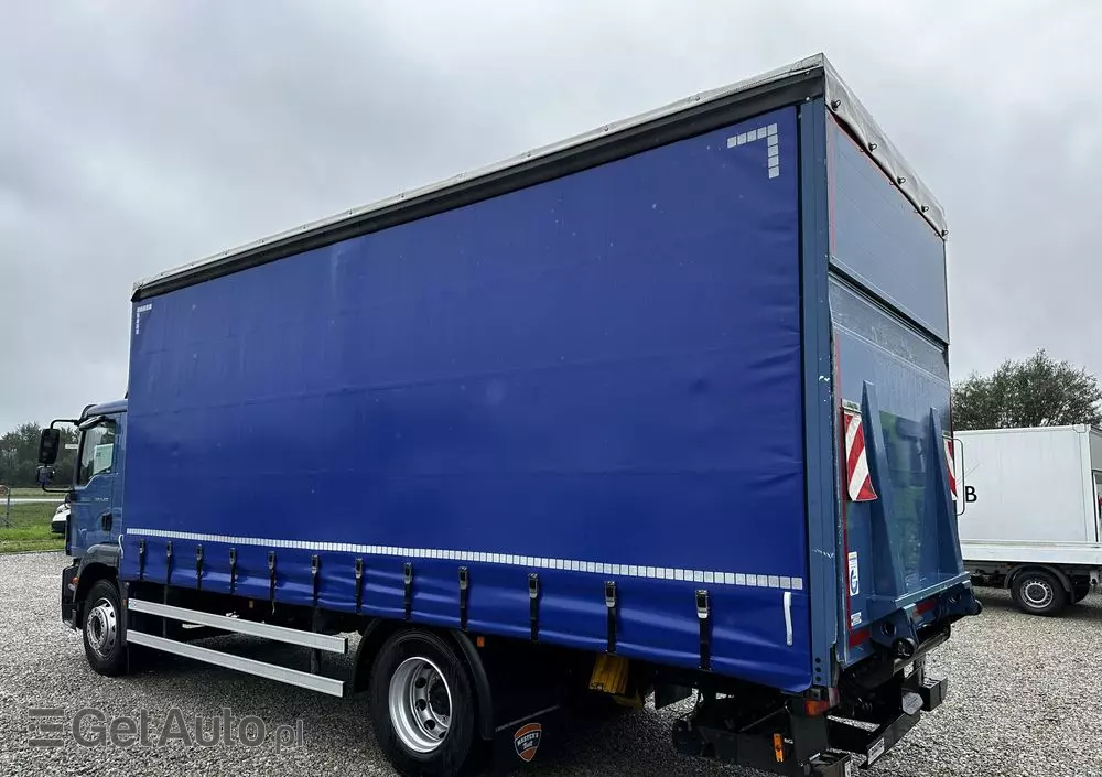 MAN TGM 15.320 Euro6/Automat/klima/Webasto/firanka/Winda/8 ton ładowności/serwis MAN/ 
