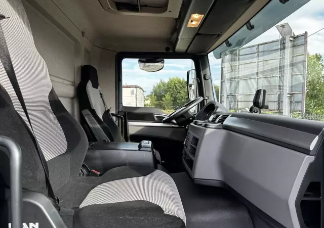 MAN TGM 15.320 Euro6/Automat/klima/Webasto/firanka/Winda/8 ton ładowności/serwis MAN/ 