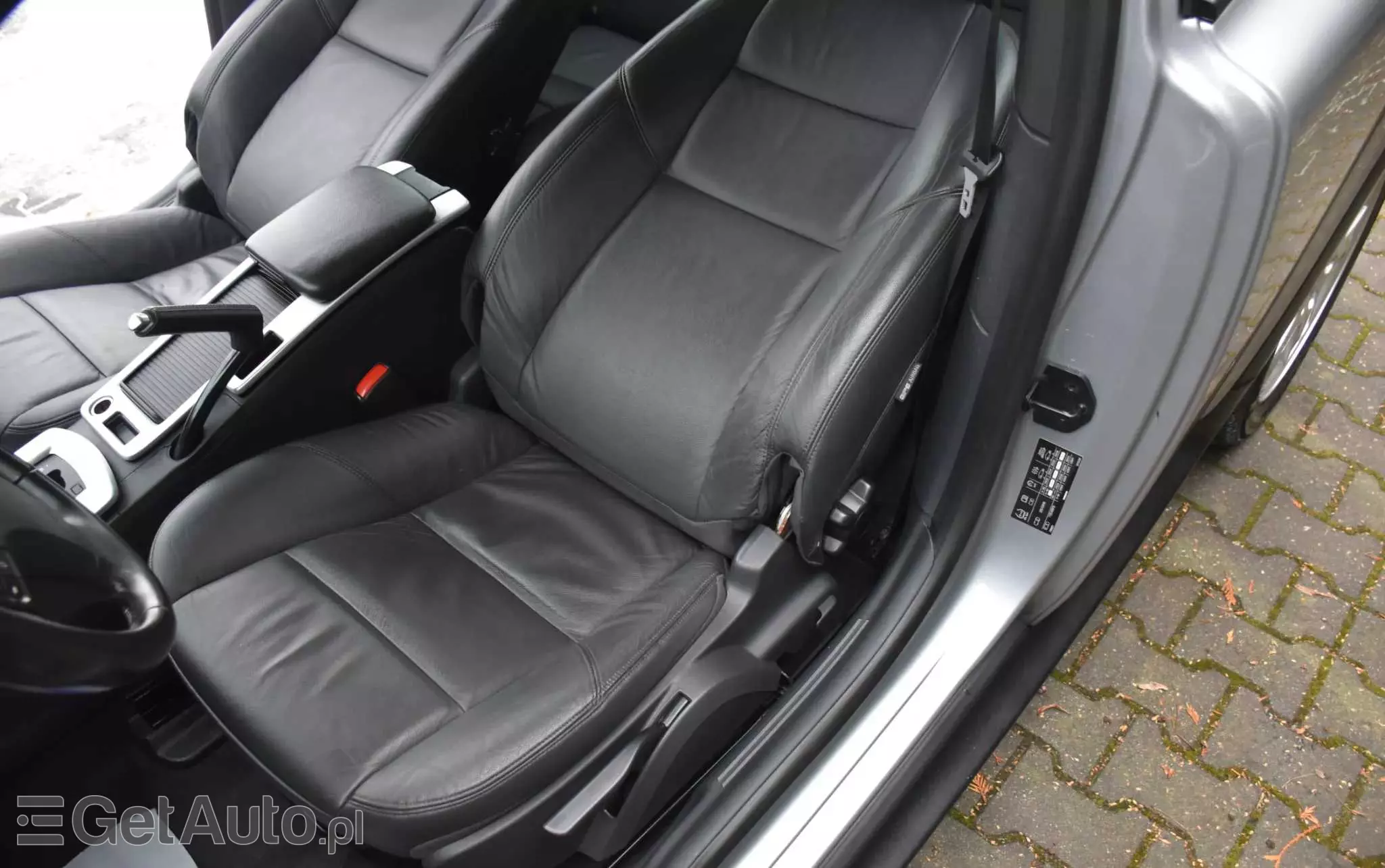 VOLVO C30 2.0D Powershift Summum