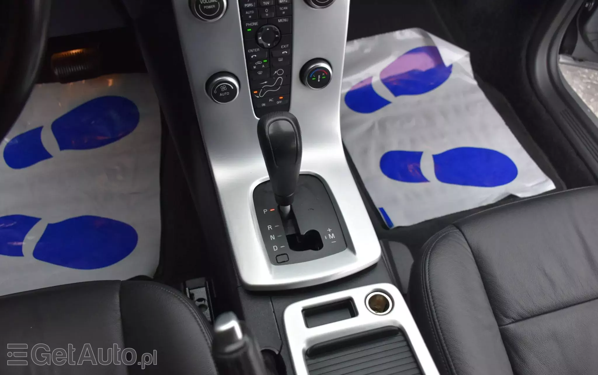 VOLVO C30 2.0D Powershift Summum