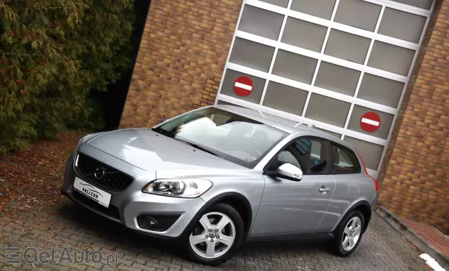 VOLVO C30 2.0D Powershift Summum
