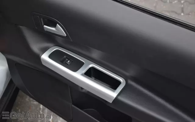 VOLVO C30 2.0D Powershift Summum