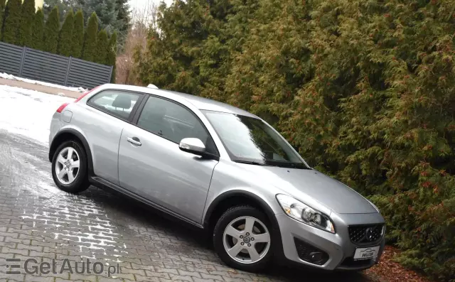 VOLVO C30 2.0D Powershift Summum