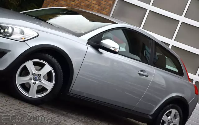 VOLVO C30 2.0D Powershift Summum