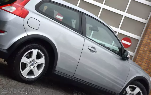 VOLVO C30 2.0D Powershift Summum