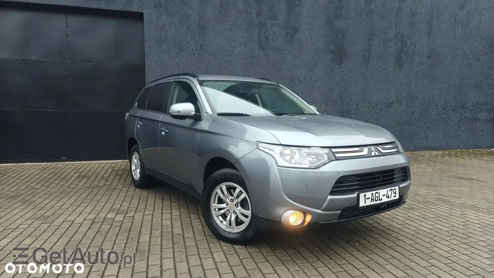 MITSUBISHI Outlander Ver-2-2-di--d-2wd-invite