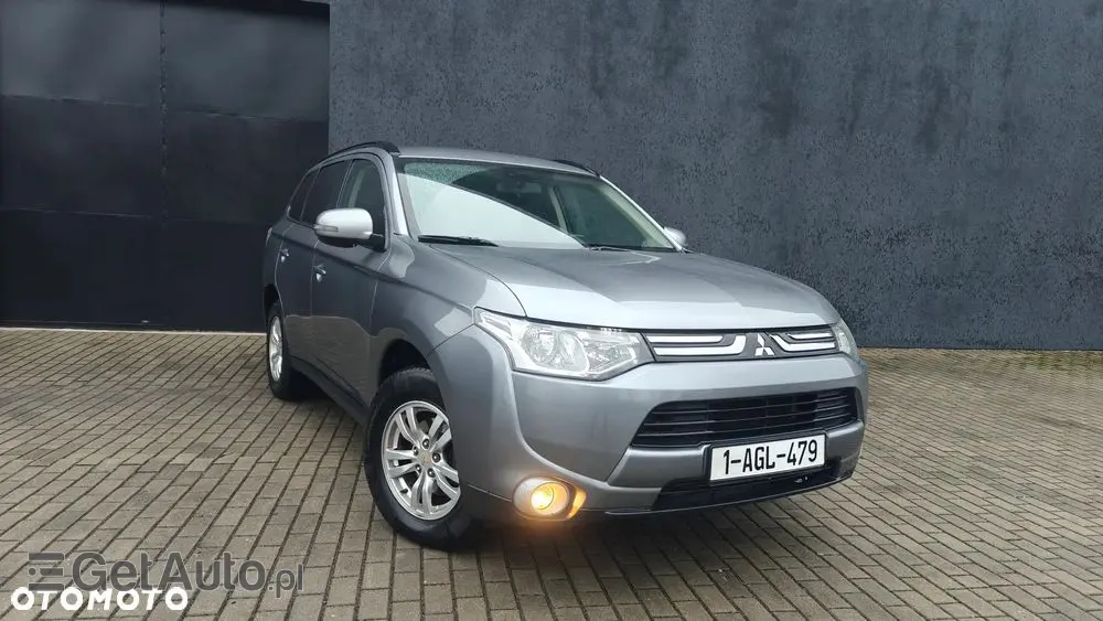 MITSUBISHI Outlander Ver-2-2-di--d-2wd-invite