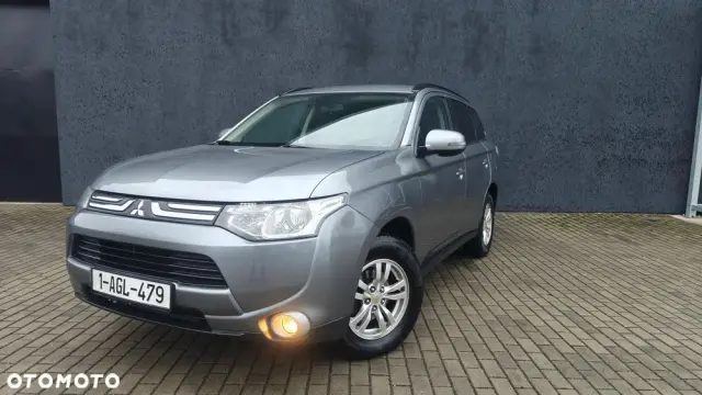 MITSUBISHI Outlander Ver-2-2-di--d-2wd-invite