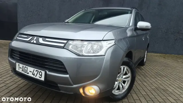 MITSUBISHI Outlander Ver-2-2-di--d-2wd-invite