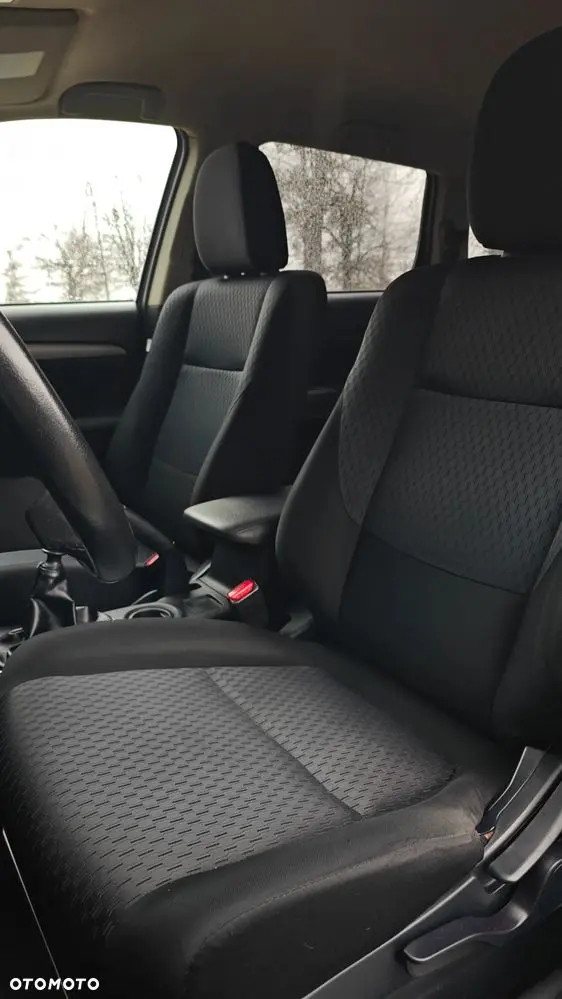 MITSUBISHI Outlander Ver-2-2-di--d-2wd-invite