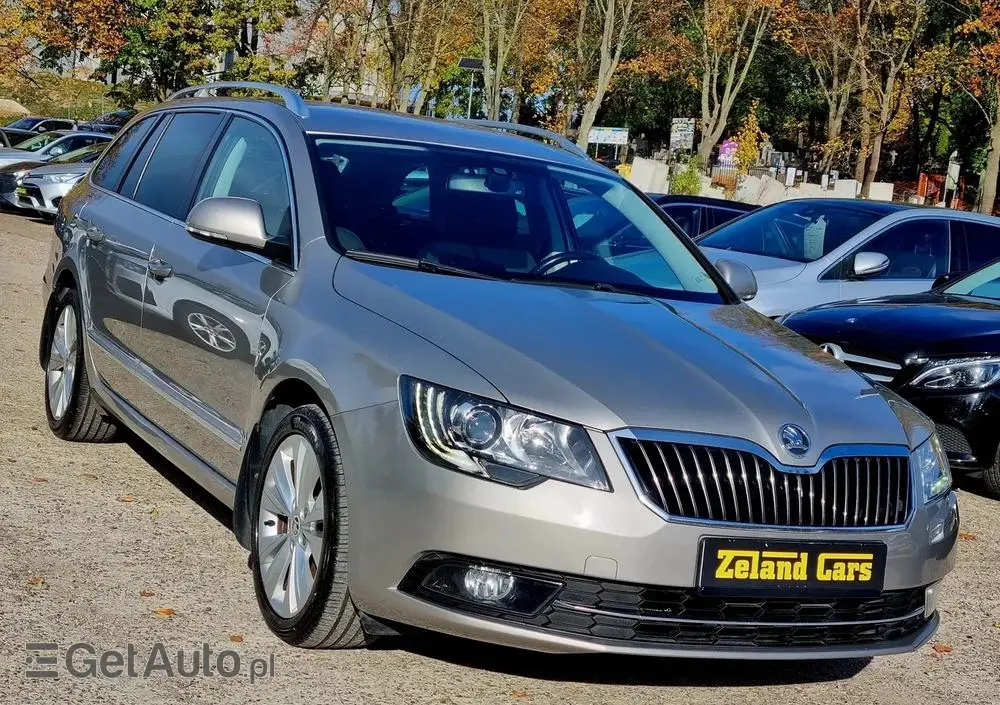 SKODA Superb 2.0 TDI DSG Elegance