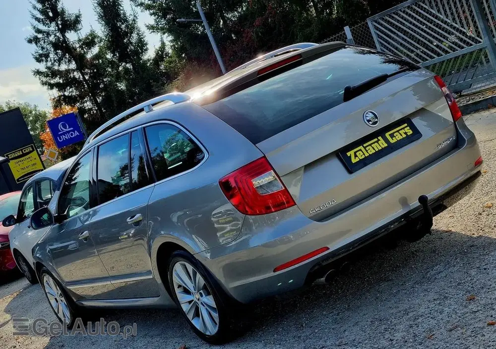 SKODA Superb 2.0 TDI DSG Elegance
