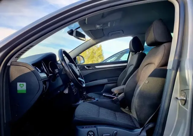 SKODA Superb 2.0 TDI DSG Elegance