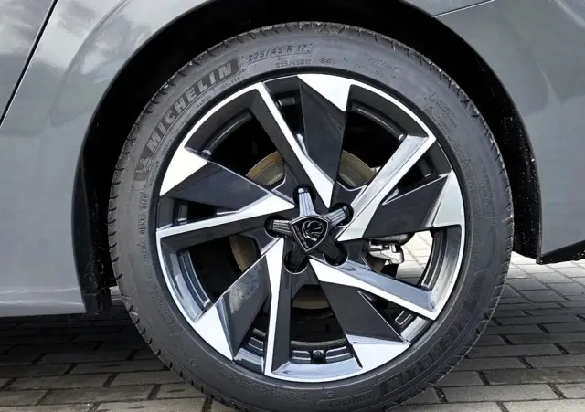 PEUGEOT 308 1.5 BlueHDi Allure Pack S&S EAT8