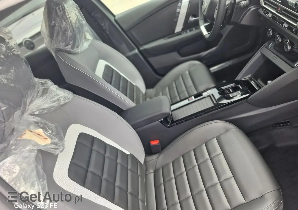 CITROËN C4X 1.2 mHEV Max eDCT6