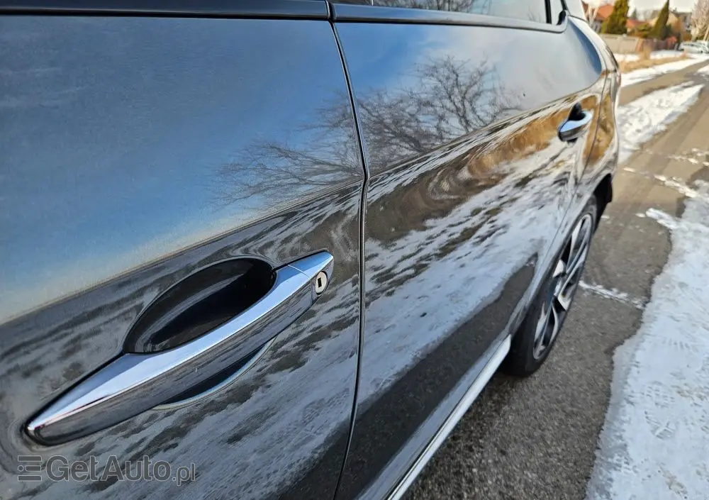 CITROËN DS5 1.6 THP SoChic