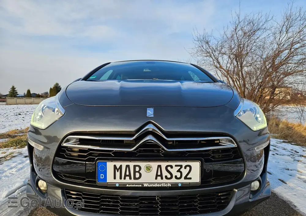 CITROËN DS5 1.6 THP SoChic