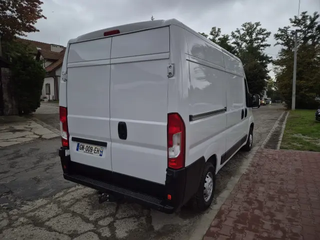 PEUGEOT Boxer L2H2