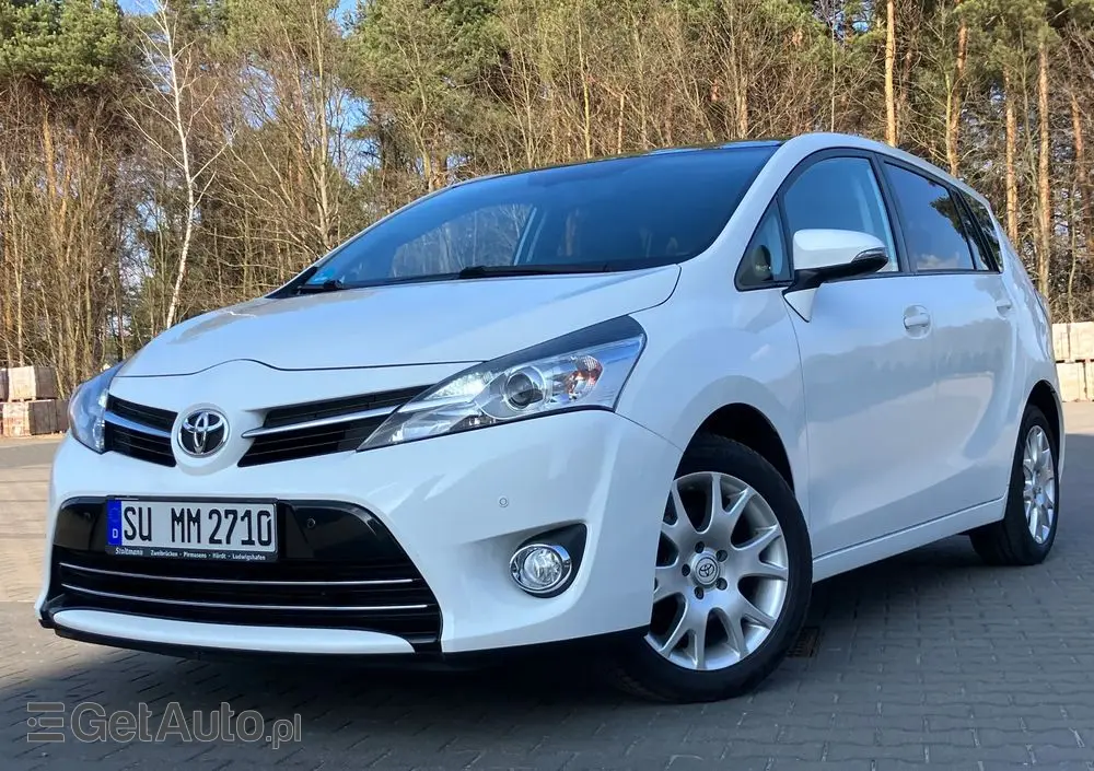 TOYOTA Verso 1.8 Sol