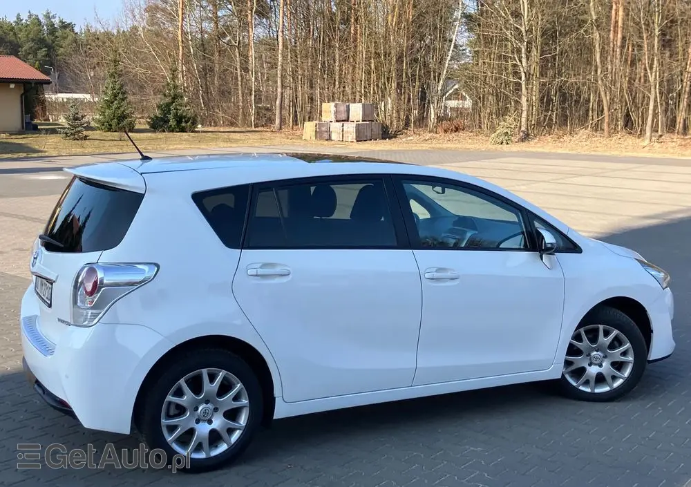 TOYOTA Verso 1.8 Sol