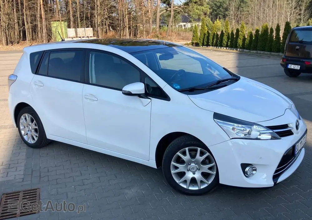TOYOTA Verso 1.8 Sol