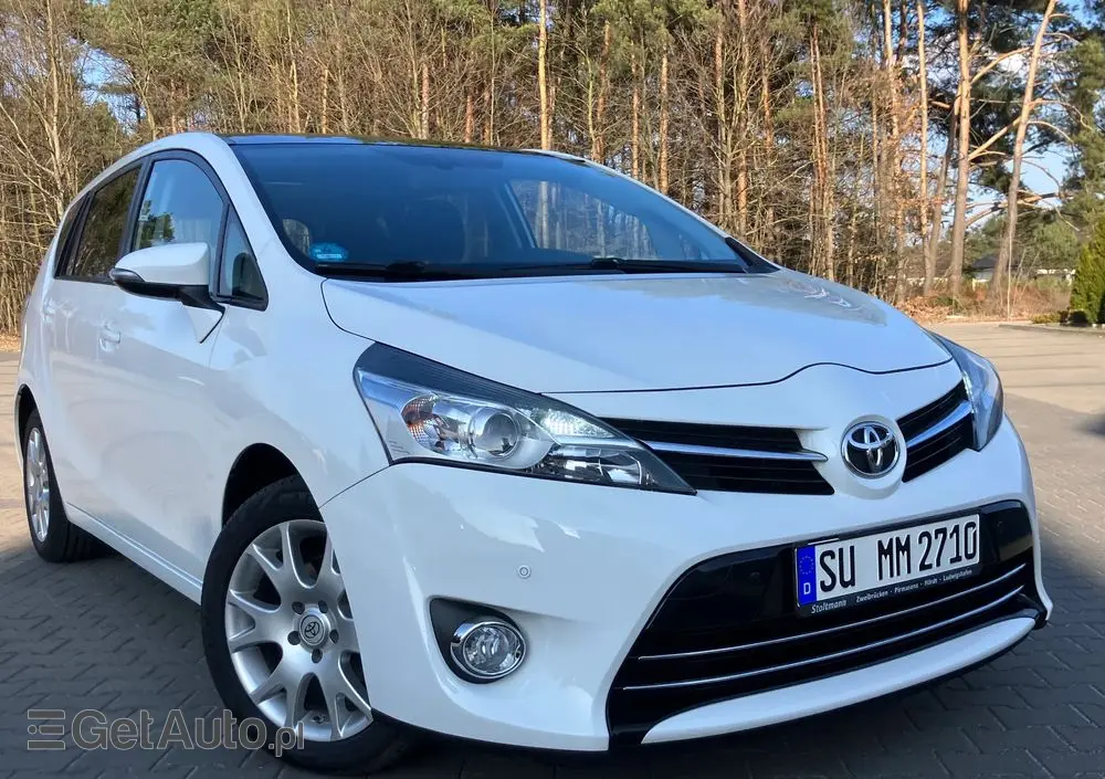 TOYOTA Verso 1.8 Sol