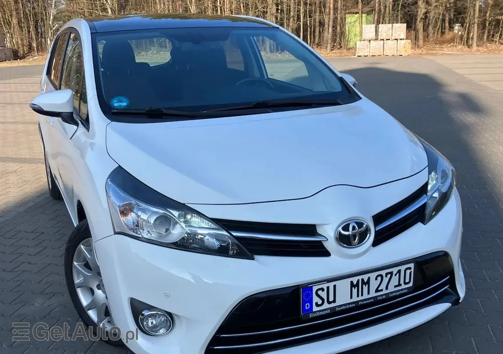 TOYOTA Verso 1.8 Sol
