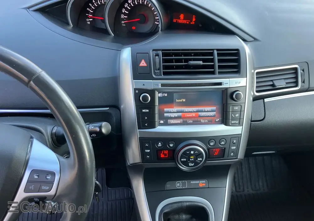 TOYOTA Verso 1.8 Sol