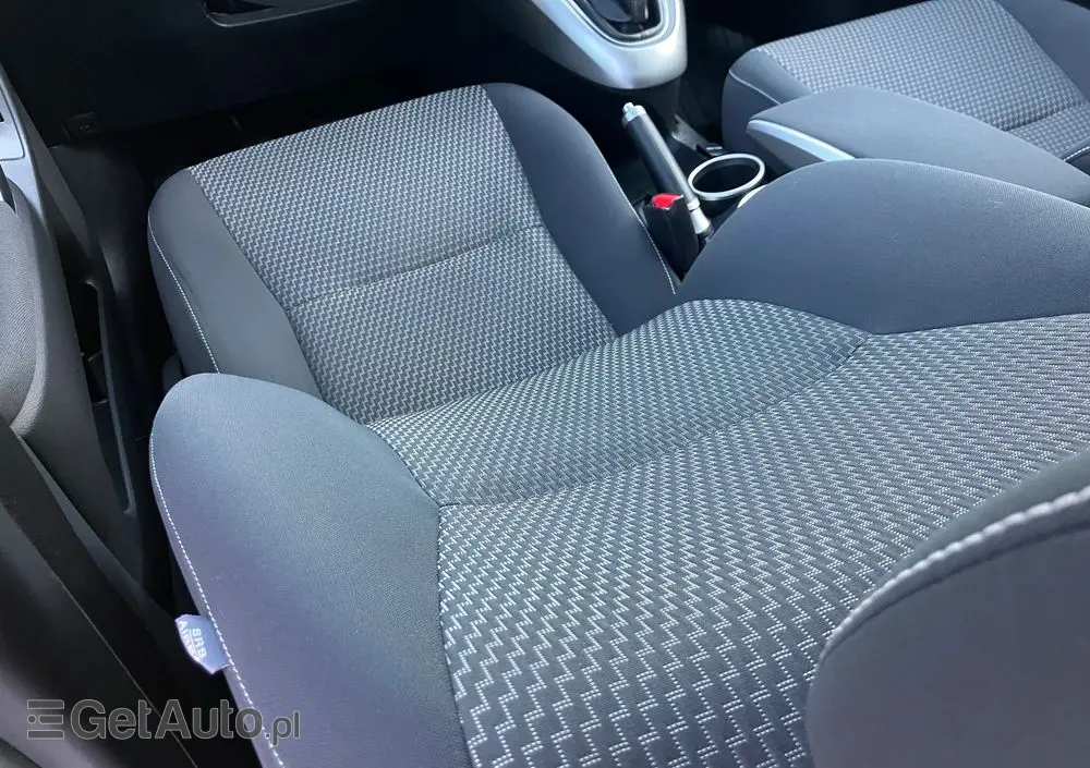 TOYOTA Verso 1.8 Sol