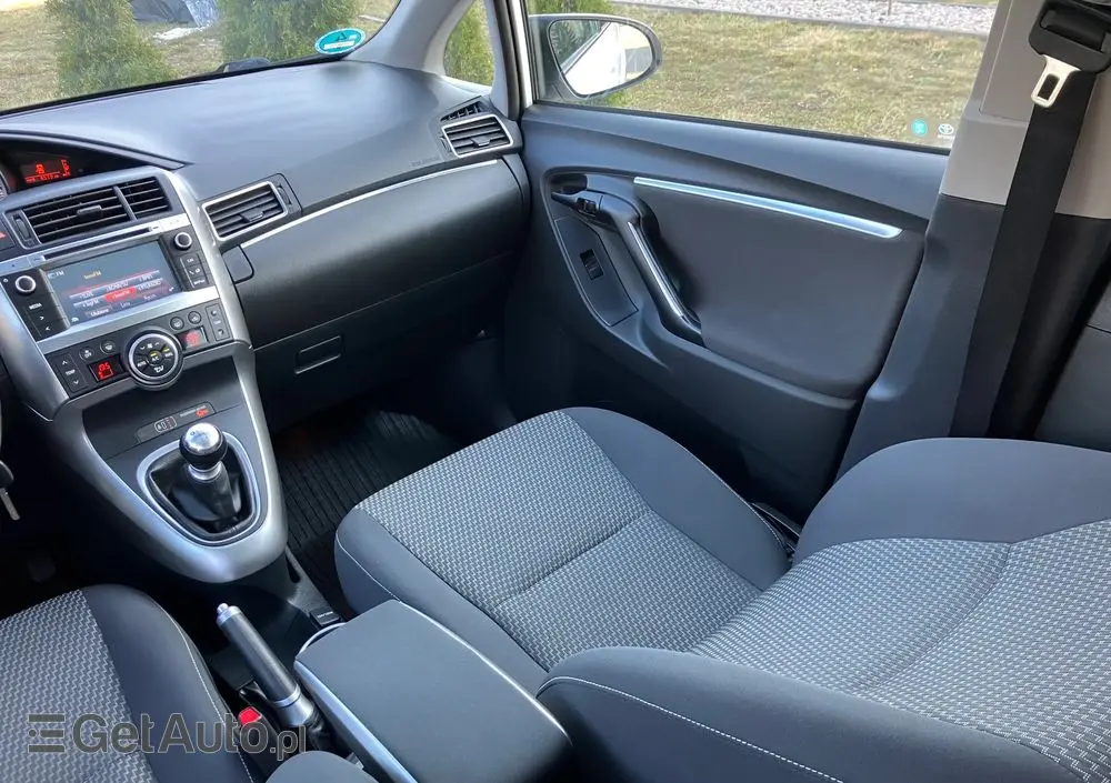 TOYOTA Verso 1.8 Sol
