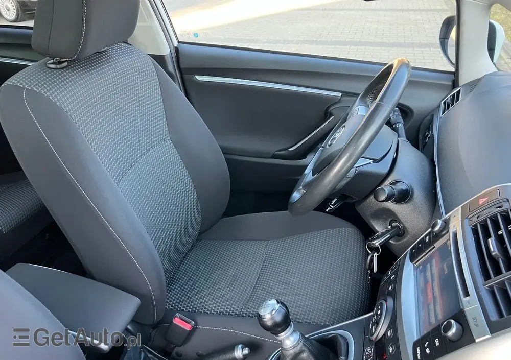 TOYOTA Verso 1.8 Sol