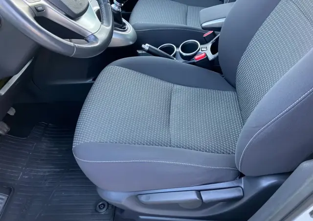 TOYOTA Verso 1.8 Sol