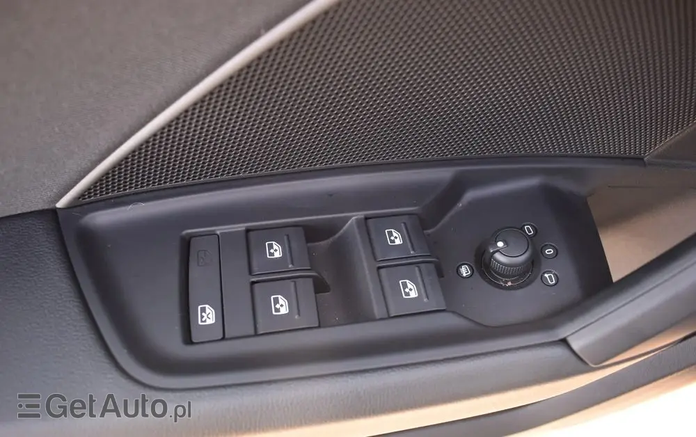 AUDI A3 Sportback 30 TFSI mHEV Advanced S tronic