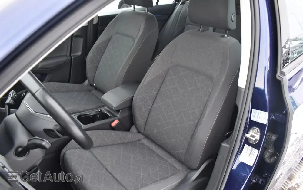 VOLKSWAGEN Golf 1.5 eTSI OPF DSG Life