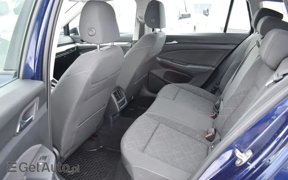 VOLKSWAGEN Golf 1.5 eTSI OPF DSG Life