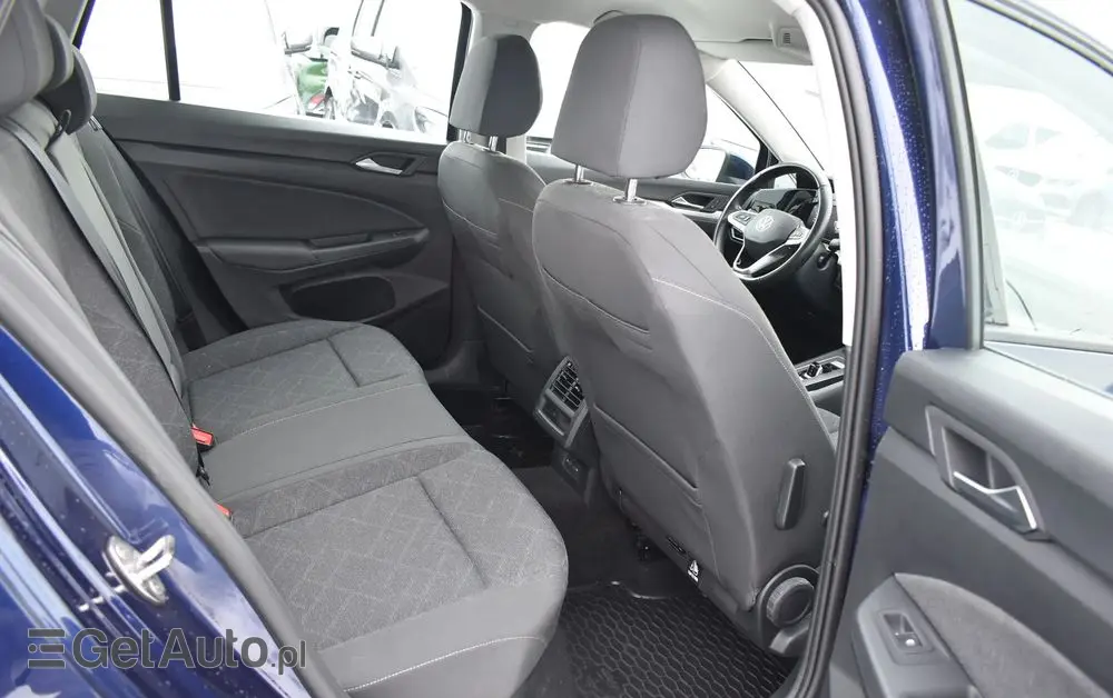 VOLKSWAGEN Golf 1.5 eTSI OPF DSG Life