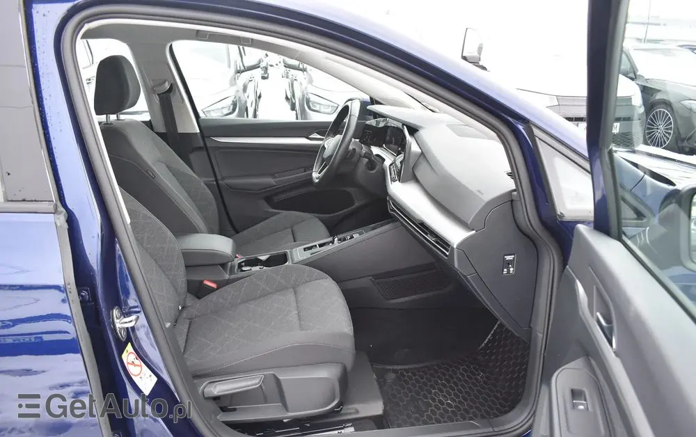 VOLKSWAGEN Golf 1.5 eTSI OPF DSG Life