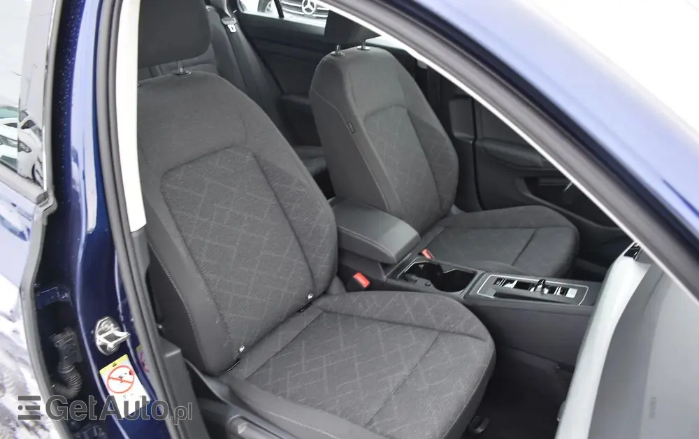 VOLKSWAGEN Golf 1.5 eTSI OPF DSG Life