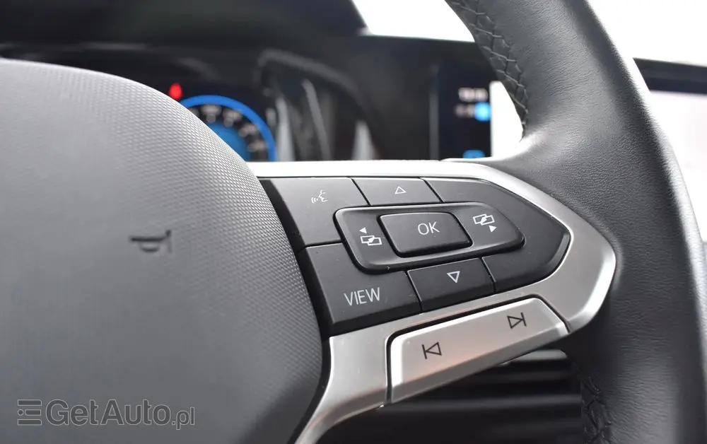 VOLKSWAGEN Golf 1.5 eTSI OPF DSG Life