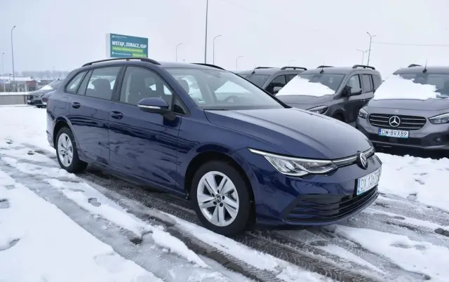 VOLKSWAGEN Golf 1.5 eTSI OPF DSG Life