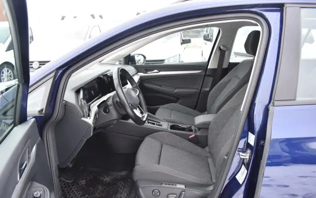 VOLKSWAGEN Golf 1.5 eTSI OPF DSG Life