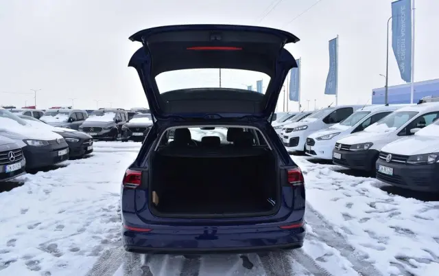 VOLKSWAGEN Golf 1.5 eTSI OPF DSG Life