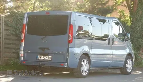 OPEL Vivaro 