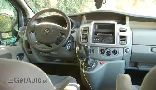 OPEL Vivaro 