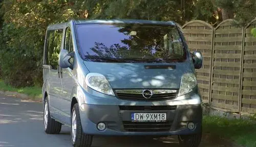 OPEL Vivaro 