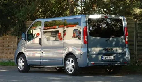 OPEL Vivaro 