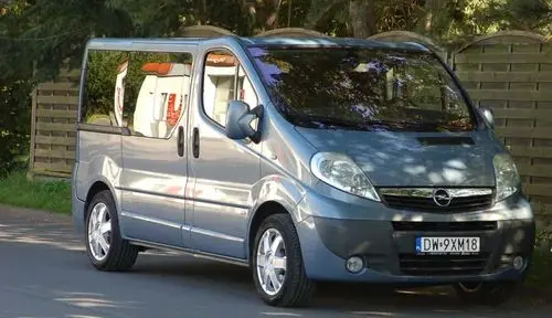 OPEL Vivaro 